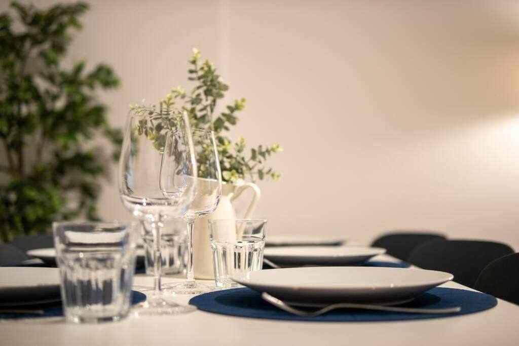 Modern 3Br Apt W/ Lg Terrace, Bbq, Ac & Parking Tavira Kültér fotó